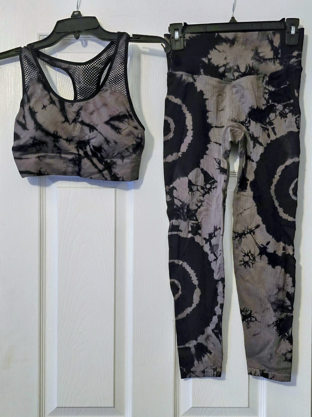 VS Pink Tie-Dye Black and Gray Workout Set - Sports Bra & Leggings